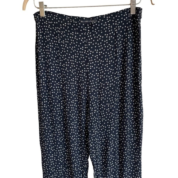 Abercrombie & Fitch Navy Floral Crepe Flare Leg Pants, Size L - Picture 5 of 10